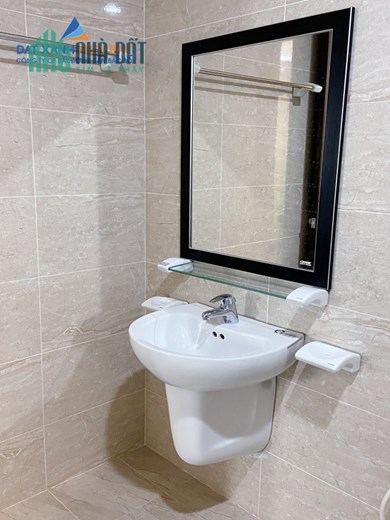 Chuyển công tác nên tôi cần bán lại căn góc 2 phòng ngủ 70 m2 chung cư Tecco Bình Minh lh 0906186592
