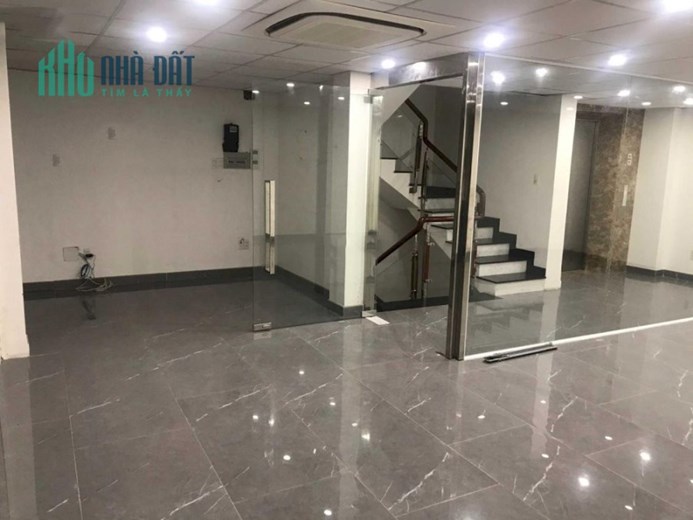 Nhà cho thuê 3 tầng làm văn phòng có hầm để xe.