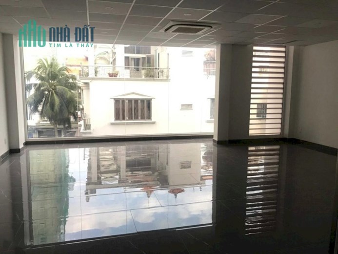 Nhà cho thuê 3 tầng làm văn phòng có hầm để xe.