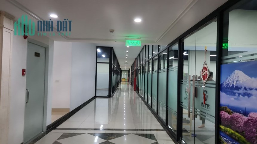 Chào thuê 340m sàn vp tòa nhà Trung Yên Plaza giá hợp lý, sẵn bàn giao tới khách hàng