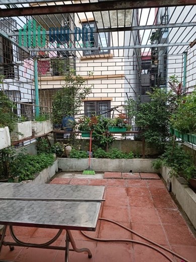 Nhà Ngọc Thụy, ngõ thông, ôtto vào nhà, nội thất gỗ sịn, tiện ích xung quanh nhà.