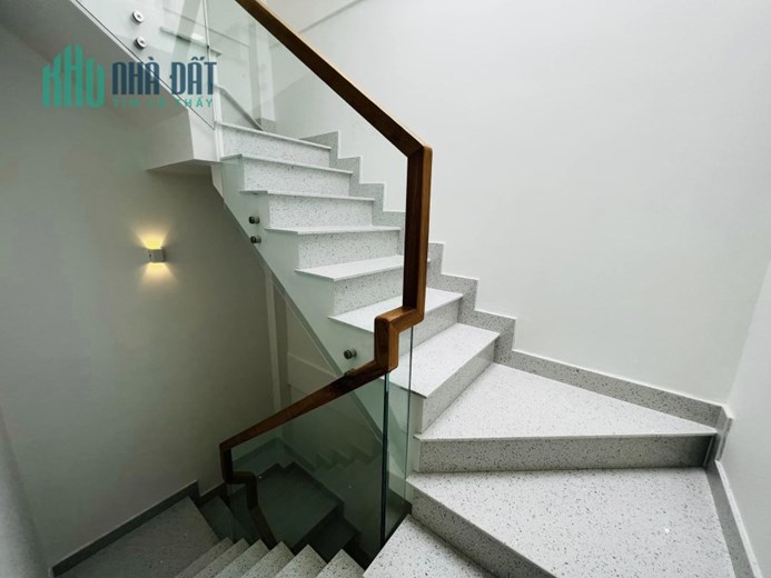 Nhà HXH Trương Đăng Quế Gò Vấp 5 tầng nhỉnh 6 tỷ