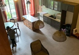 Nhà mặt phố Mai Anh Tuấn - mặt hồ Hoàng Cầu Dt: 115m2 x 5.5 tầng thang máy