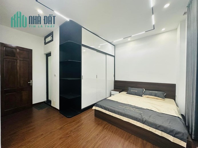 Nhà phố Yên Hoà - trung tâm Cầu Giấy - lô góc 2 mặt ngõ, - 4 mặt thoáng - 5.5 tỷ