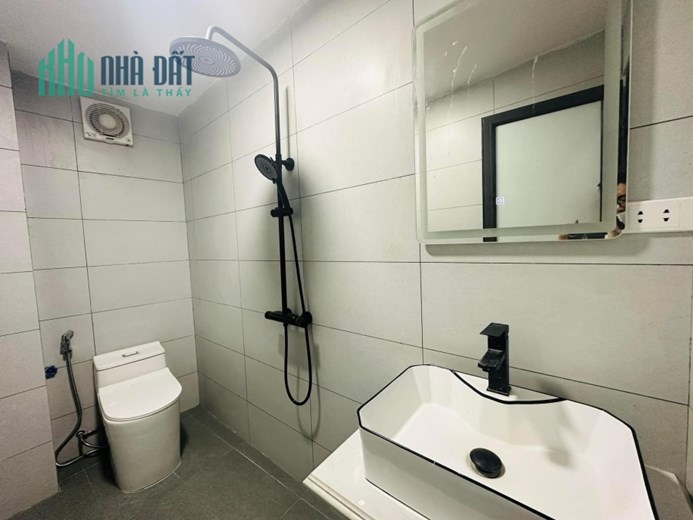Nhà phố Yên Hoà - trung tâm Cầu Giấy - lô góc 2 mặt ngõ, - 4 mặt thoáng - 5.5 tỷ