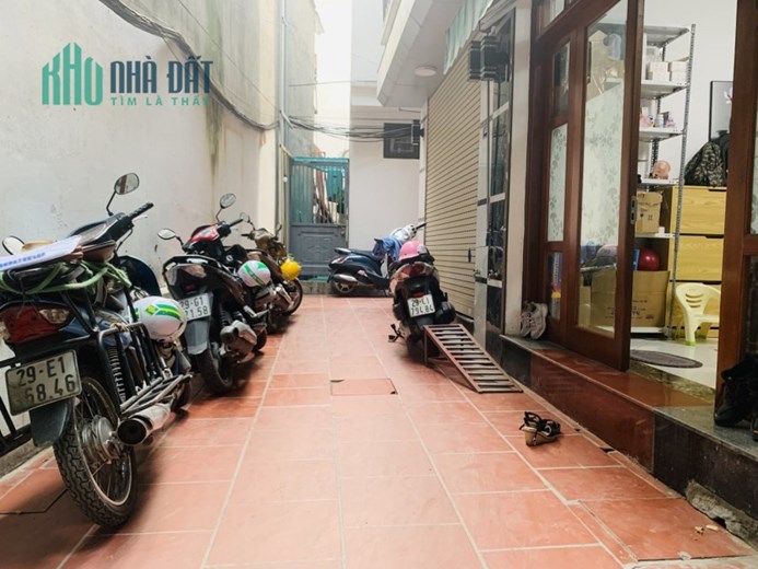 BÁN NHÀ DỊCH VỌNG HẬU – CẦU GIẤY, LÔ GÓC 31M2, 3 NGỦ, 4.25 TỶ
