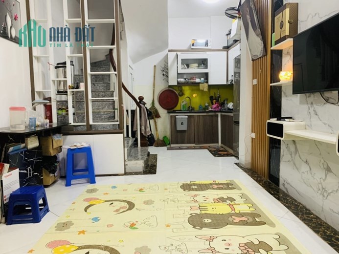 BÁN NHÀ DỊCH VỌNG HẬU – CẦU GIẤY, LÔ GÓC 31M2, 3 NGỦ, 4.25 TỶ