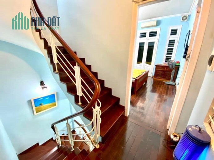 BÁN NHÀ LA THÀNH, THÀNH CÔNG 40M2x4TẦNG, NGÕ THÔNG- GIÁ 2,85 TỶ
