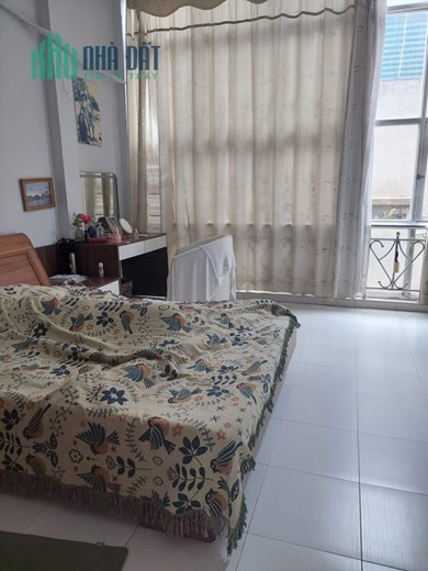 Cần bán gấp nhà 6 tầng Thái Hà, 60m2, 2 thoáng trước sau, ô chờ thang máy, chỉ 6.9 tỷ