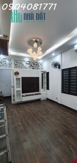 Bán nhà mặt phố Bồ Đề - Long Biên - 25m2x5 tâng - 5 tỷ