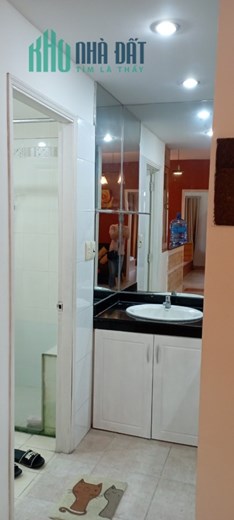 CHO THUÊ CĂN HỘ HƯNG VƯỢNG 2, 2 PHÒNG NGỦ, 1WC, GIÁ 10 TRIỆU/THÁNG