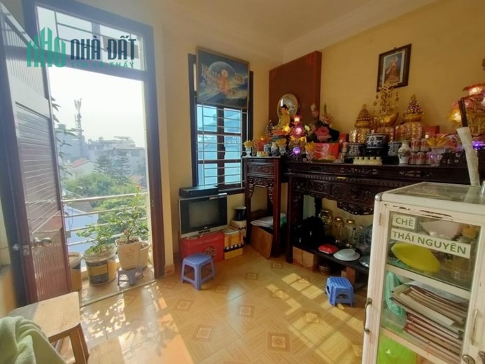 KIM GIANG 31M2 - 5 TẦNG -  MT3.2 GIÁ 4.9 TỶ - THANH TRÌ