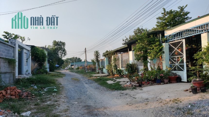 CHỈ 750 TRIỆU GẦN CHỢ LONG HẢI  TÂY NINH