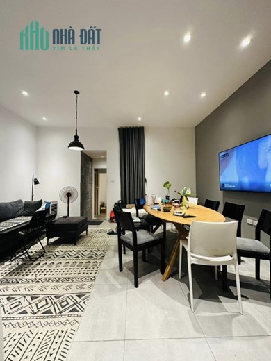 BÁN CHUNG CƯ CẦU GIẤY 43M2- 2 PHÒNG NGỦ THOÁNG SÁNG- GIÁ 1,7 TỶ