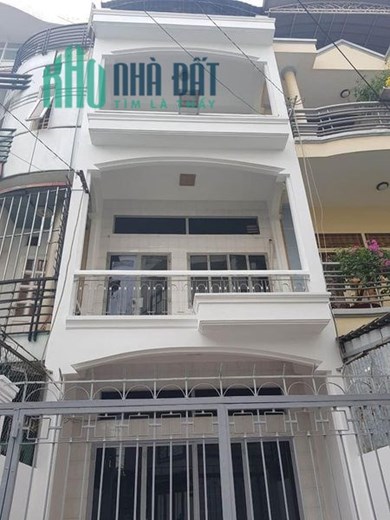 Cần bán gấp nhà Bạch Đằng Phường 2 Tân Bình, 4 tầng, giá 11 tỷ.