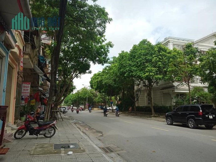 Bán nhà phố Tô Hiệu, Hà Đông, 170m2, 4 tầng lô góc kinh doanh siêu đẹp hơn 30 tỷ