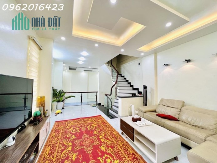 Lô Góc Duy Tân 21tỷ 80m 12m Mặt Tiền 9bước Ra Phố Oto Kinh Doanh Sầm Uất