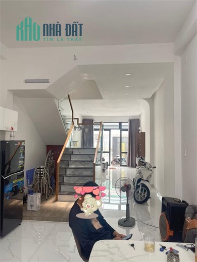 Khu Vip Phường 5, Dương Quãng Hàm, Gò Vấp – Hẻm 10m, 76m2, 3 tầng, 8.6 tỷ.