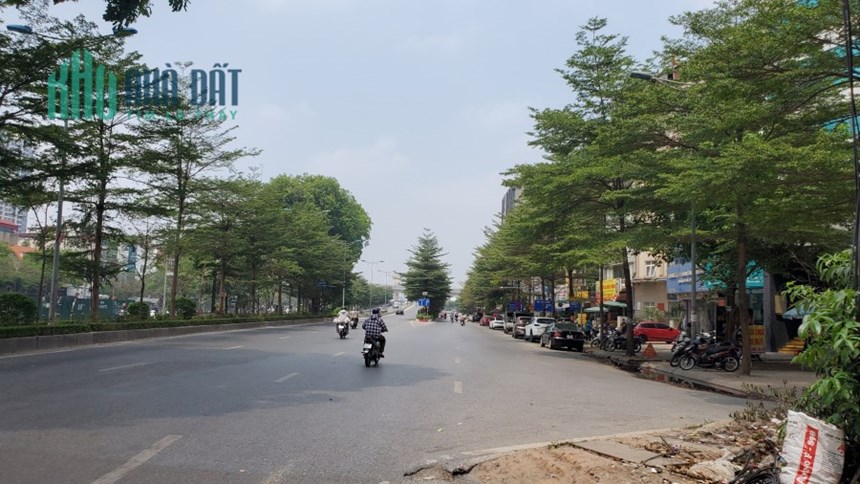 BÁN ĐẤT MẶT NGÕ Ô TÔ TRÁNH NGÕ 1194 ĐƯỜNG LÁNG THÔNG CHÙA NỀN MT RỘNG GẦN 10M GIÁ ĐẦU TƯ