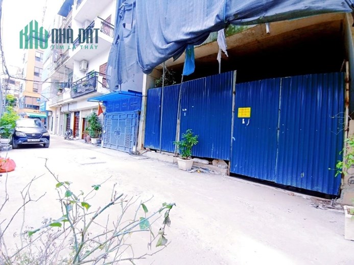 Bán nhà phố Võng Thị, ô tô đỗ, sát Hồ Tây, 8 tầng thang máy, xây thô, 142m2, MT 8m, 52 tỷ.