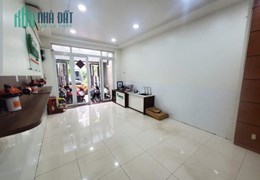 Bán nhà 4 tầng sổ hồng đường Cao Đức Lân,Quận 2,Đang cho thuê 35tr /tháng.