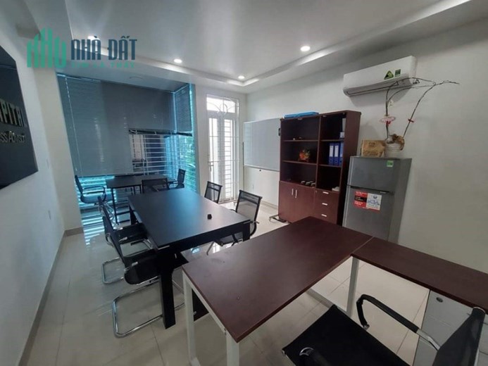 Bán nhà 4 tầng sổ hồng đường Cao Đức Lân,Quận 2,Đang cho thuê 35tr /tháng.