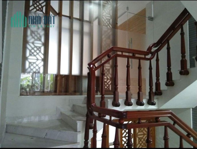 Bán nhà 4 tầng sổ hồng đường Cao Đức Lân,Quận 2,Đang cho thuê 35tr /tháng.