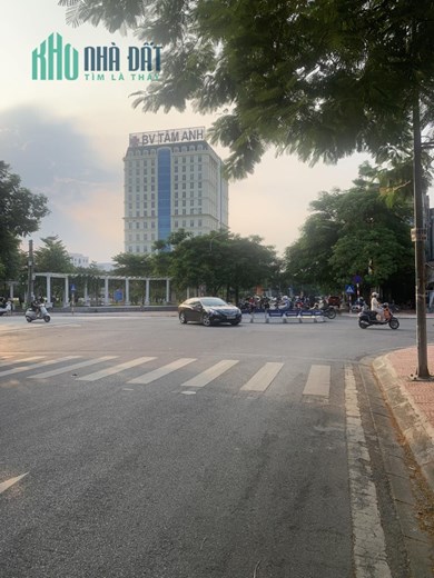 nhà mặt phố Hoàng Như Tiếp-Long Biên, 108m x 6tầng, nở hậu, kinh doanh ngày đêm