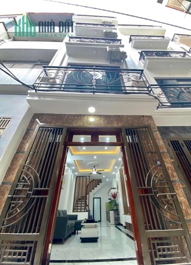 3 tỷ 3 - Ở NGAY La Phù 55m2, MT4,5m, FULL NỘI THẤT, Ô tô, Kinh doanh