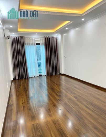 3 tỷ 3 - Ở NGAY La Phù 55m2, MT4,5m, FULL NỘI THẤT, Ô tô, Kinh doanh