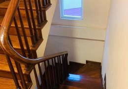 Bán nhà mặt phố Trần Cung,DT 42/48m x 5 tầng,mặt phố kinh doanh