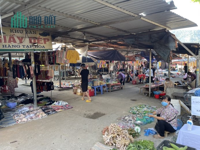 Bán nhà thổ cư tại Tân Trào, Sơn Dương, Tuyên Quang. Cách chợ 1,5km. Kinh doanh dc. Giá 30 tr/m2