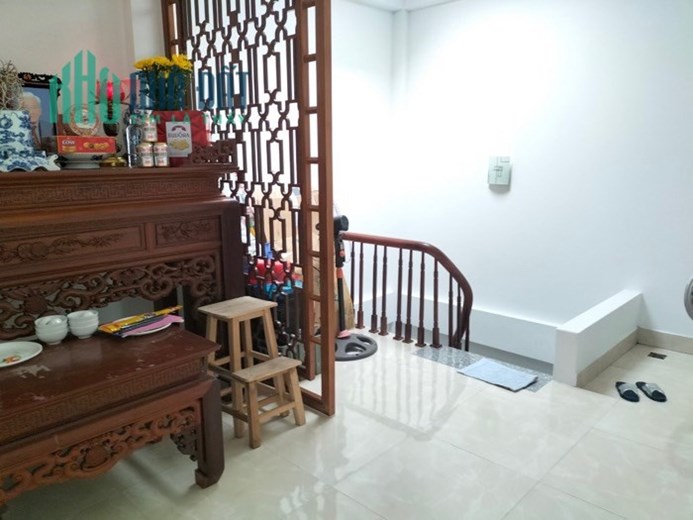 Bán nhà 5T gần đường ô tô, kinh doanh, gần mặt phố Cầu Am,Vạn Phúc giá chỉ 4,7 tỷ