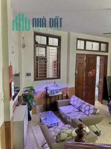 Bán nhà 2 tầng cách ô tô đỗ cửa, vỉa hè 2 bên đường Thanh Bình, Hà Đông giá chỉ 1,39 tỷ