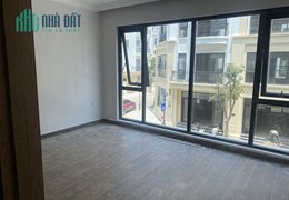 Cho thuê Shophouse BT  San Hô tại Vinhomes The Empire hoàn thiện 5 tầng đẹp