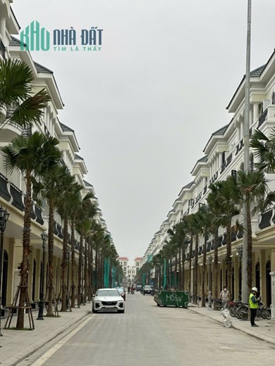 Cho thuê Shophouse BT  San Hô tại Vinhomes The Empire hoàn thiện 5 tầng đẹp