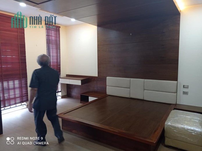 Bán 79m2 phố Âu Cơ, Tây Hồ Chủ tự xây Gara Ô tô 7 chỗ thông Kinh doanh 11.6 Tỷ
