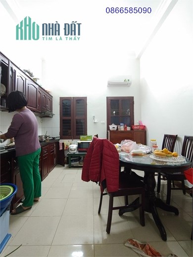 Bán nhà Cầu Giấy, P. Lô, Ô TÔ, Kinh Doanh, 2 thoáng, 52m2 giá 7 tỷ, 0866585090