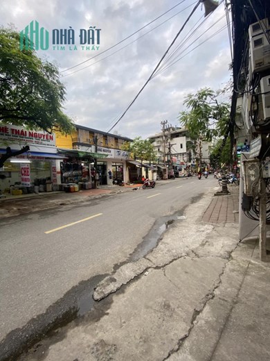 NHÀ ĐẸP 43M2 LÊ HỒNG PHONG- CẠNH CHỢ HÀ ĐÔNG- AN SINH ĐỈNH- Ở SƯỚNG- Nhỉnh 2 tỷ