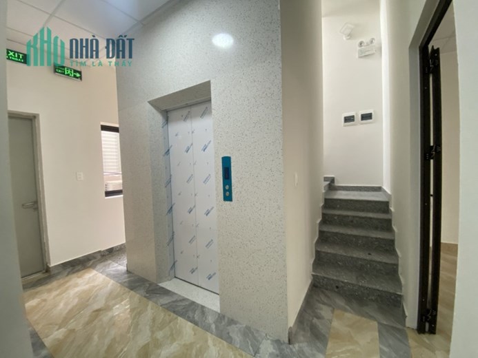 Cho thuê tòa nhà 7 Tầng có thang máy  Lê Hồng Phong 60 tr