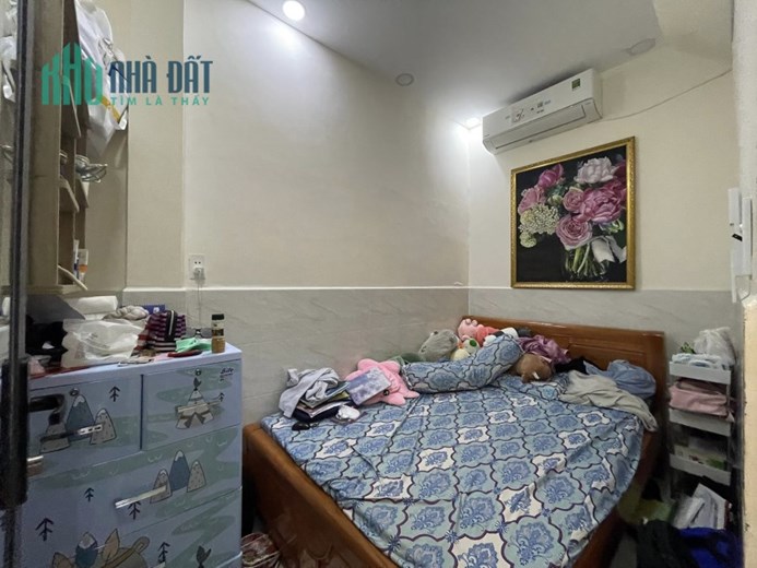 Bán Nhà 3 Tầng - 65M2 - Mở Thêm Sân Thượng - Sát Mặt Đường Trần Nhân Tôn - Quận 10 - 0902934079