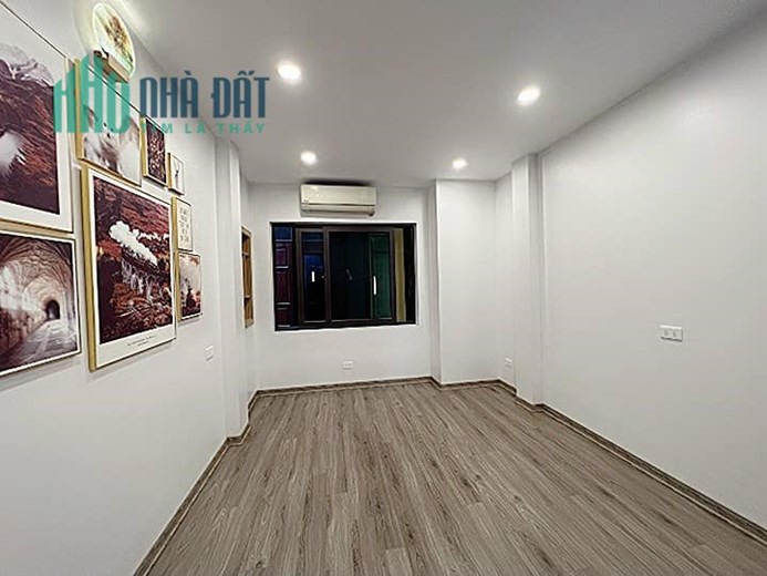 MẶT NGÕ THÔNG - 1OM RA MẶT PHỐ - KINH DOANH - GARA Ô TÔ SAU NHÀ - TIỆN ÍCH ĐỈNH CAO - PHỐ TÂY SƠN 5