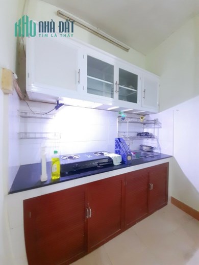 Chủ đang gấp bán để giá rất rẻ 43m2 Giá  chỉ 3tỷ9. đường Bành Văn Trân Tân Bình