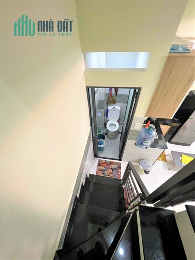 Bán nhà 2 tầng đẹp đường Phạm Ngọc, 21m2, 3.5 x 6m, chỉ 2.6 tỷ TL chính chủ