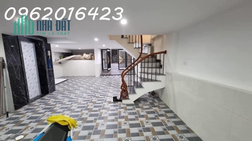 Tòa Apartment Trích Sài Tây Hồ 28tỷ 110m 8tầng 21 Phòng Khép Kín Dòng Tiền 7000$/Tháng