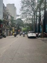 BÁN NHÀ DÂN XÂY- HOÀNG CẦU 90M x 6T-Ô TÔ TRÁNH - KINH DOANH  ĐỈNH - GIÁ 26.5 TỶ
