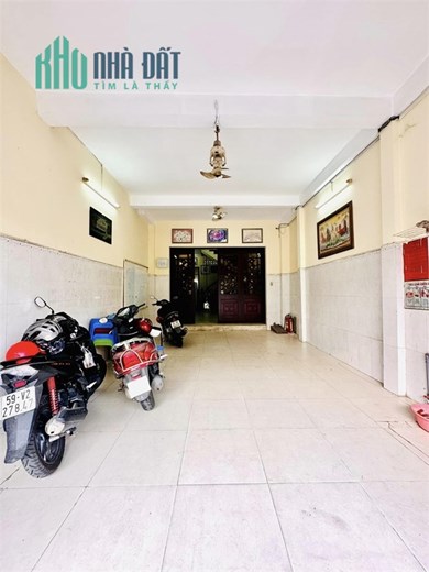 MẶT TIỀN KINH DOANH QUẬN 5 - 5 TẦNG BTCT- 4.6x22M - MÃI LỘC PHÁT.