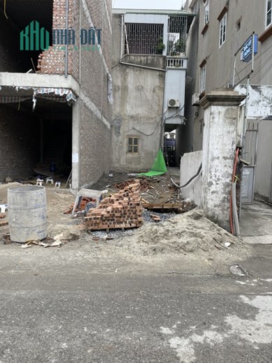 BÁN ĐẤT THẠCH BÀN LÔ GÓC, Ô TÔ TRÁNH 60M , GIÁ 4,6 TỶ GẦN GAARDEN CITY