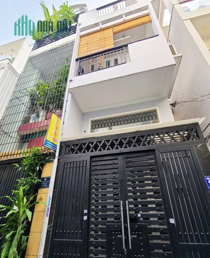 Bán Nhà Mặt Tiền Trần Khắc Trân Phú Nhuận – 4 Tầng BTCT Giá 5,4 Tỷ