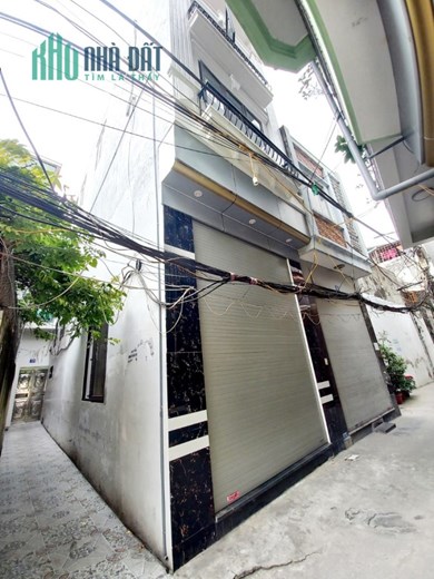 Bán nhà phố Miếu Hai Xã, 43m 3 tầng, độc lập, lô góc, GIÁ 2.89 tỉ